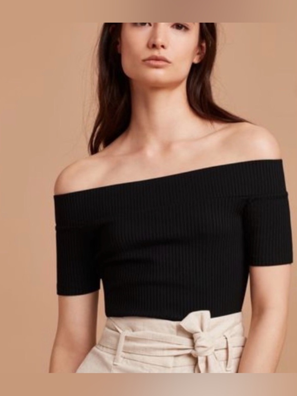 Wilfred Black Off-The-Shoulder Ribbed Knit Top